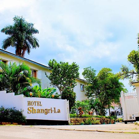 Shangri-La Hotel Uganda Кампала Экстерьер фото